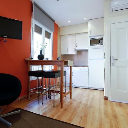 Apartamento Tirso De Molina マドリード エクステリア 写真
