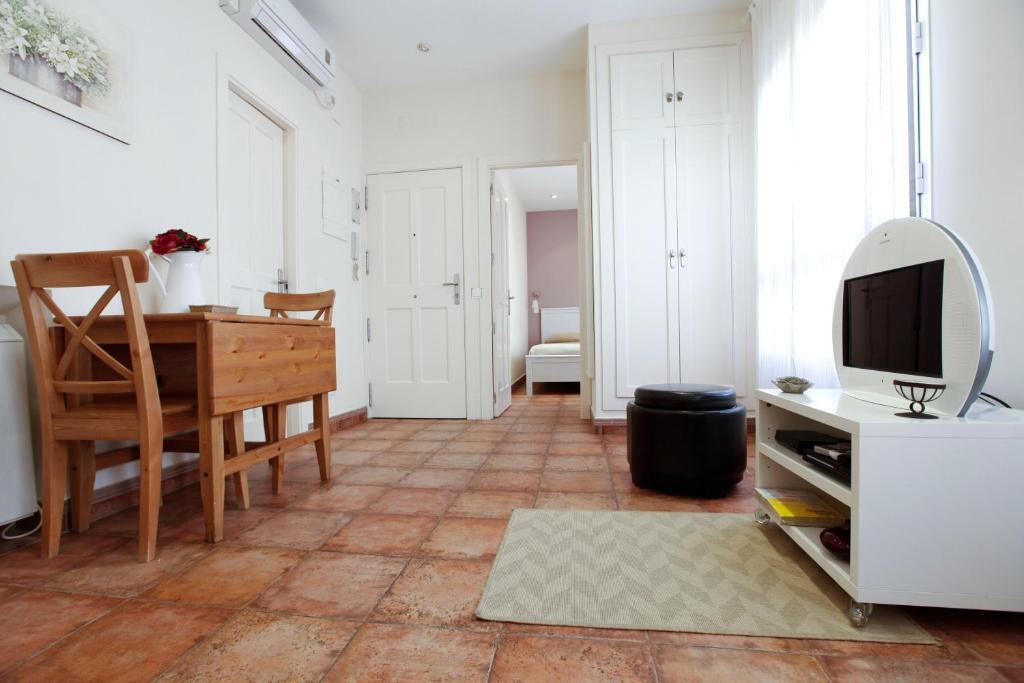 Apartamento Tirso De Molina マドリード 部屋 写真